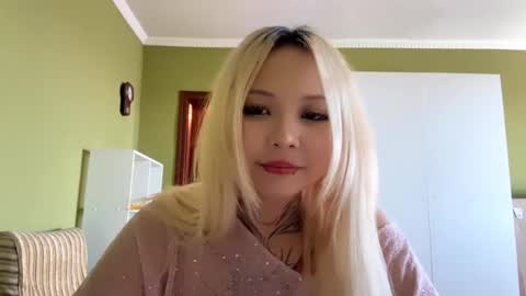 Ash online show from September 2025 01:31:02 AM