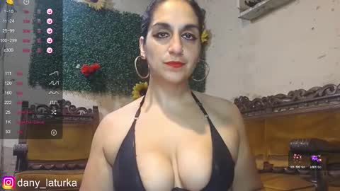 Snapshot of odalisca_bellydancer chatting on January 2025 10:24:02 PM Daniela Dany online show from January 2025 10:24:02 PM