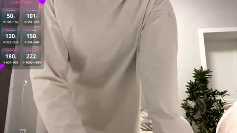 Aneta Bruno online show from October 2025 05:13:02 PM