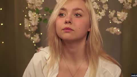 Alice online show from November 2025 07:37:01 PM