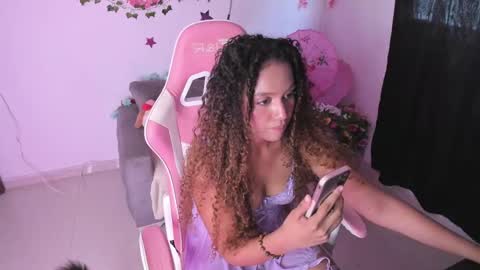 Odette  online show from September 2025 07:39:02 PM