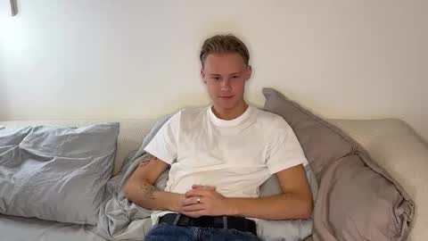Twink Odin online show from September 2025 10:00:01 PM