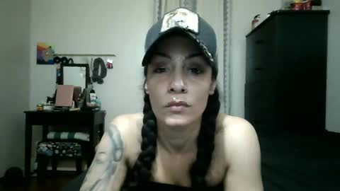 Snapshot of oglitcouple chatting on October 2025 04:13:01 AM Lit en Cama online show from October 2025 04:13:01 AM