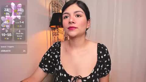  Holly  online show from October 2025 11:48:02 PM