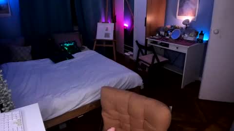 Snapshot of ohmymiami_ chatting on December 2024 12:48:02 AM Light online show from December 2024 12:48:02 AM