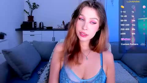 Snapshot of ohmymiami_ chatting on September 2025 10:11:01 PM Light online show from September 2025 10:11:01 PM