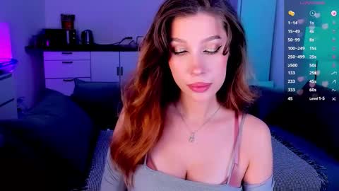 Snapshot of ohmymiami_ chatting on November 2025 10:32:02 PM Light online show from November 2025 10:32:02 PM