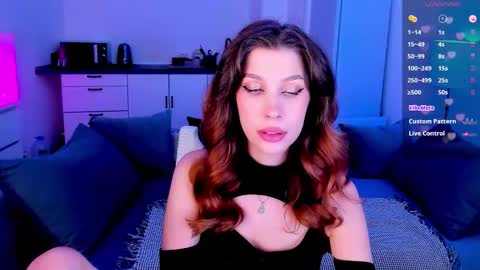 Snapshot of ohmymiami_ chatting on November 2025 07:03:01 PM Light online show from November 2025 07:03:01 PM