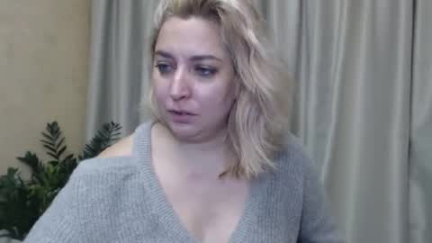 Iren online show from December 2024 10:17:02 AM