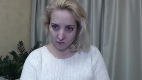 Mari online show from December 2024 06:55:01 PM