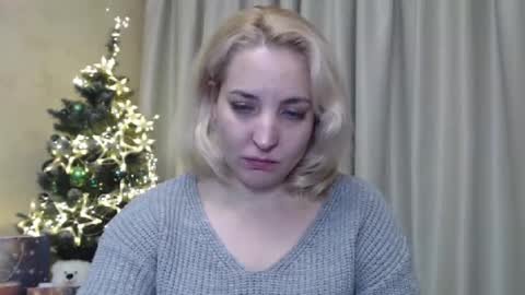 Mari online show from December 2024 08:21:02 PM