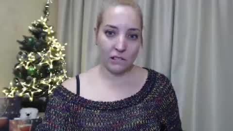 Mari online show from December 2024 08:47:02 PM