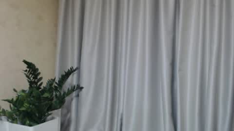 Mari online show from February 2025 07:03:02 PM