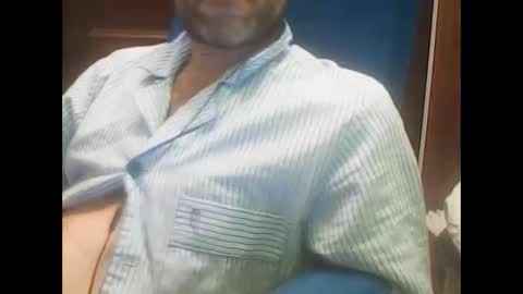 ojosverdess30 online show from December 2024 09:20:02 PM