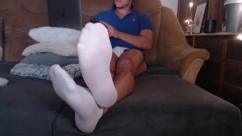 Snapshot of okayletschill chatting on November 2025 11:10:02 PM okayletschill online show from November 2025 11:10:02 PM