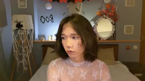 Snapshot of okerriella chatting on October 2025 02:40:02 PM Ami online show from October 2025 02:40:02 PM