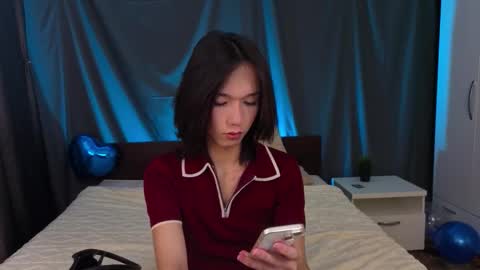 Snapshot of okerriella chatting on November 2025 01:42:02 PM Ami online show from November 2025 01:42:02 PM