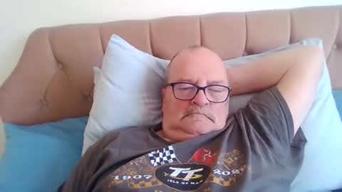 old_fkr online show from December 2024 09:45:01 AM