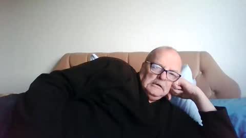 old_fkr online show from February 2025 05:01:02 PM