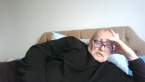 old_fkr online show from February 2025 09:14:02 AM