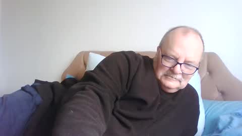 old_fkr online show from February 2025 10:18:01 AM