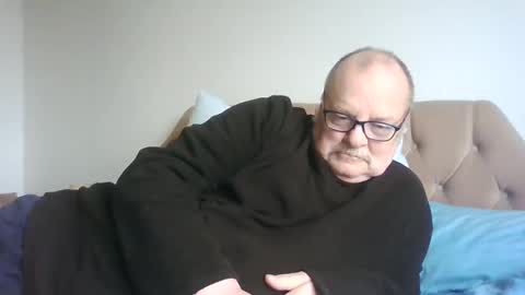 old_fkr online show from February 2025 10:04:01 AM