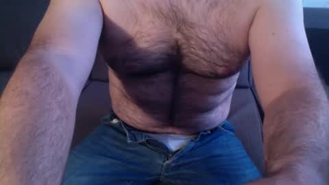 oldjeremy online show from December 2024 05:08:02 PM