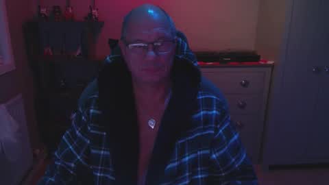 oldveteranuk online show from November 2025 05:32:02 AM