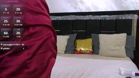 Olga online show from December 2024 01:22:01 PM
