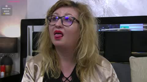 Olga online show from March 2025 04:33:02 PM