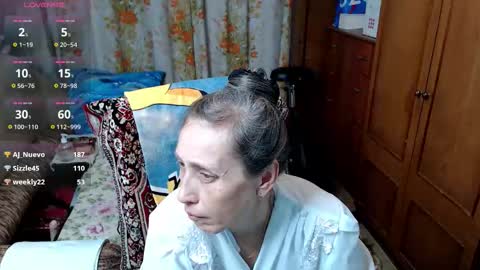 Snapshot of olguscha chatting on October 2025 11:40:01 AM Olguscha online show from October 2025 11:40:01 AM