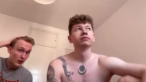 Snapshot of oliver_and_thomas chatting on September 2025 12:18:01 PM Oliver and Thomas online show from September 2025 12:18:01 PM