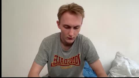 Snapshot of oliver_and_thomas chatting on October 2025 02:50:02 PM Oliver and Thomas online show from October 2025 02:50:02 PM