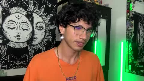 Snapshot of oliver_fast_ chatting on October 2025 05:47:02 AM Oliver fast online show from October 2025 05:47:02 AM