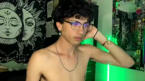 Snapshot of oliver_fast_ chatting on October 2025 05:06:02 AM Oliver fast online show from October 2025 05:06:02 AM