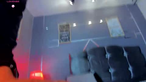 Snapshot of oliver_mr_ chatting on October 2025 12:27:01 AM oliver mr online show from October 2025 12:27:01 AM