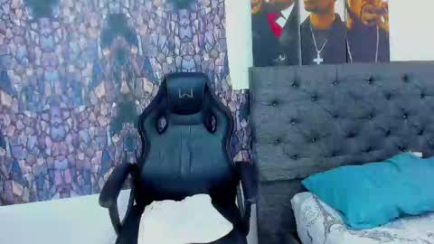 Snapshot of oliver_smith_2 chatting on February 2025 05:13:02 PM oliver_smith_2 online show from February 2025 05:13:02 PM