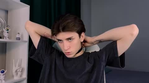 Oliver online show from September 2025 04:46:02 AM