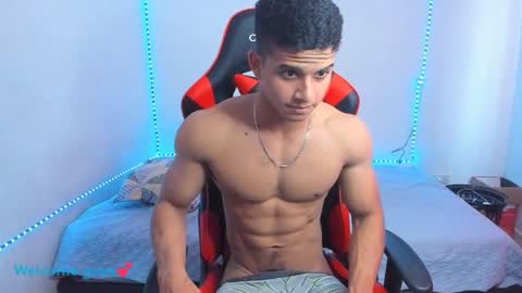 oliver thompsson online show from December 2024 08:04:01 PM