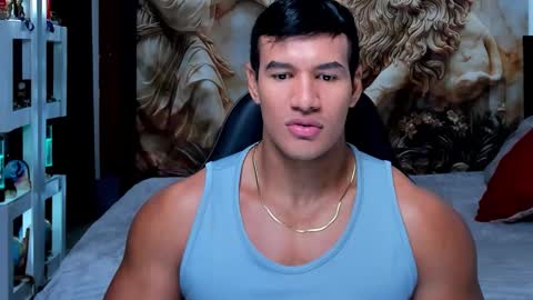 oliver_tommy online show from November 2025 01:11:02 PM