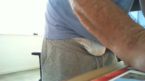 Rene online show from November 2025 11:56:02 AM