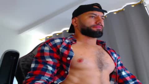 oliver online show from October 2025 01:22:02 PM