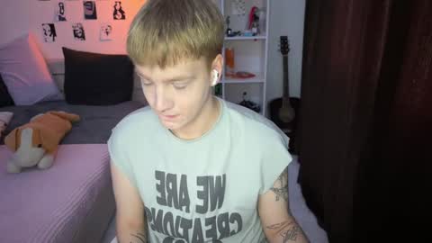 Snapshot of olivertasty chatting on September 2025 01:16:01 PM oliver online show from September 2025 01:16:01 PM