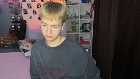 Snapshot of olivertasty chatting on November 2025 11:54:01 AM oliver online show from November 2025 11:54:01 AM