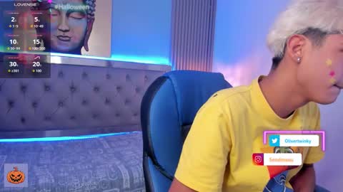 Oliver online show from October 2025 02:37:01 PM