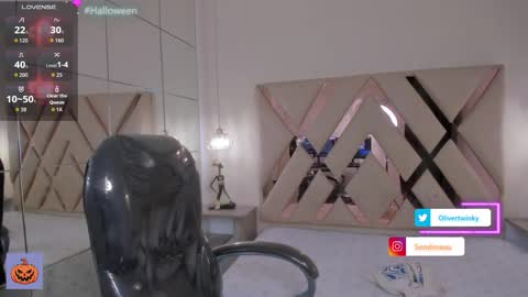 Oliver online show from October 2025 01:19:01 PM