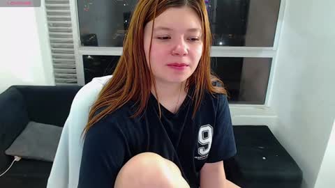 olivia_martine online show from December 2024 09:28:02 AM