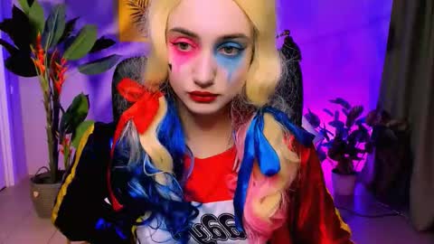 olivia_norton_ online show from October 2025 03:02:01 PM