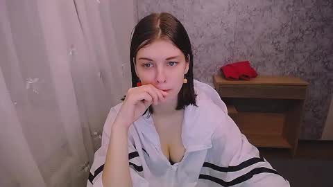 Olivia online show from January 2025 01:41:01 PM