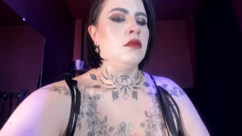   online show from January 2025 01:34:01 PM